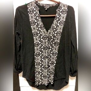 🕸️Lucky Brand V-Neckline Cotton button down blouse